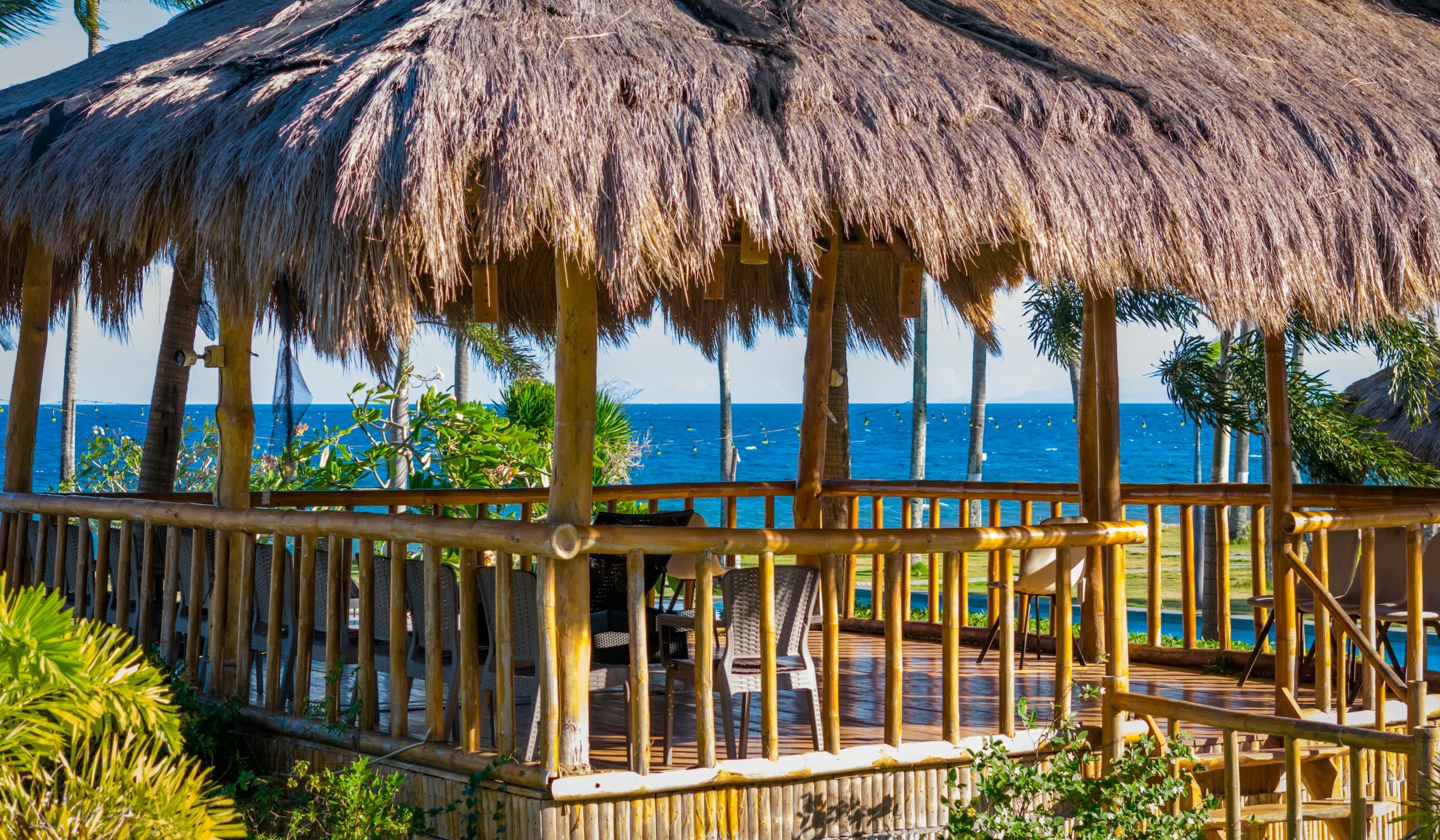 Tiki Boat